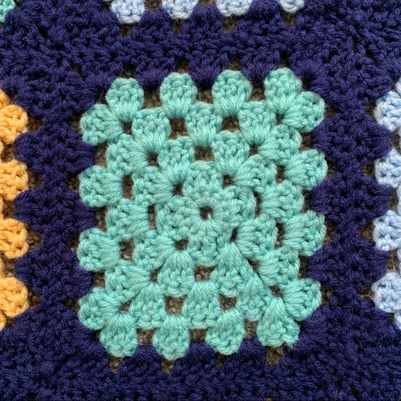 Granny Square Afghan Throw Blanket - Picture 10 of 12